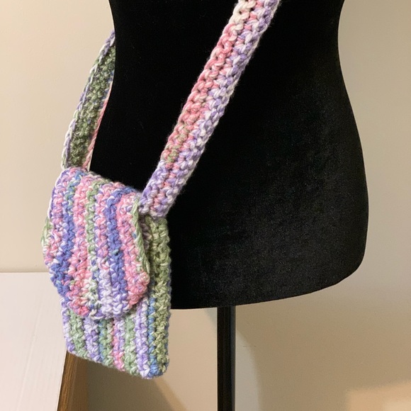 Phone Crossbody Bag handmade
crochet - Picture 6 of 16